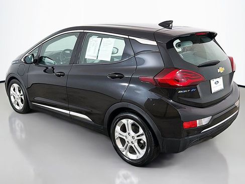 Used 2018 Chevrolet Bolt LT image 8