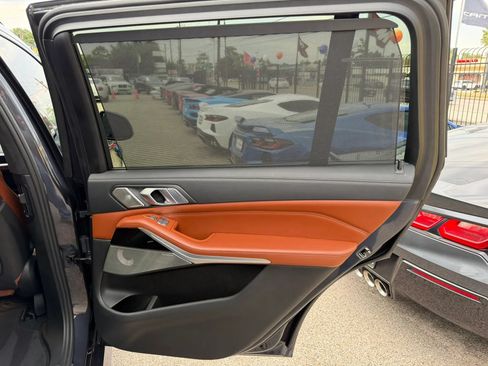 Used 2021 BMW ALPINA XB7 AWD/4WD image 28