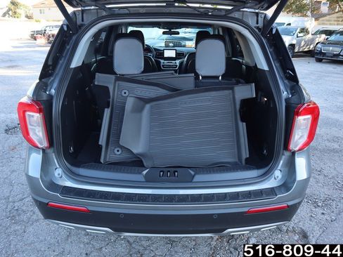 Used 2024 Ford Explorer XLT w/ Equipment Group 202A image 33