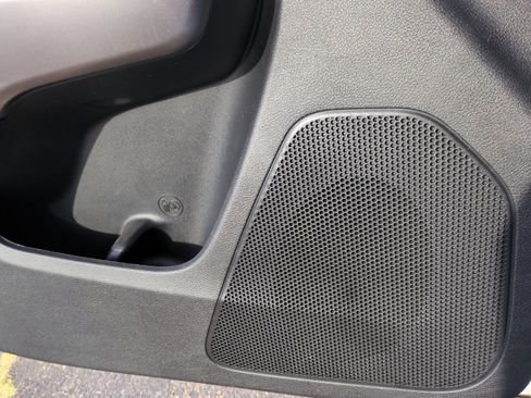 Certified 2022 Jeep Cherokee Limited image 27