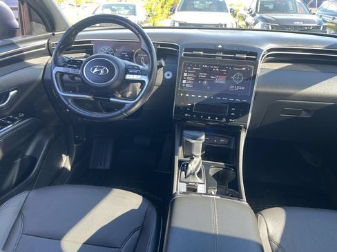 Used 2023 Hyundai Santa Cruz Limited AWD/4WD image 16