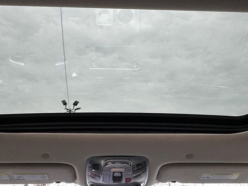 Used 2025 Genesis GV80 3.5T Prestige image 27