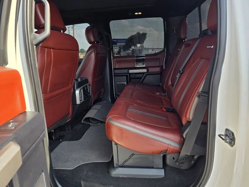 Used 2021 Ford F250 Platinum w/ FX4 Off-Road Package AWD/4WD image 13