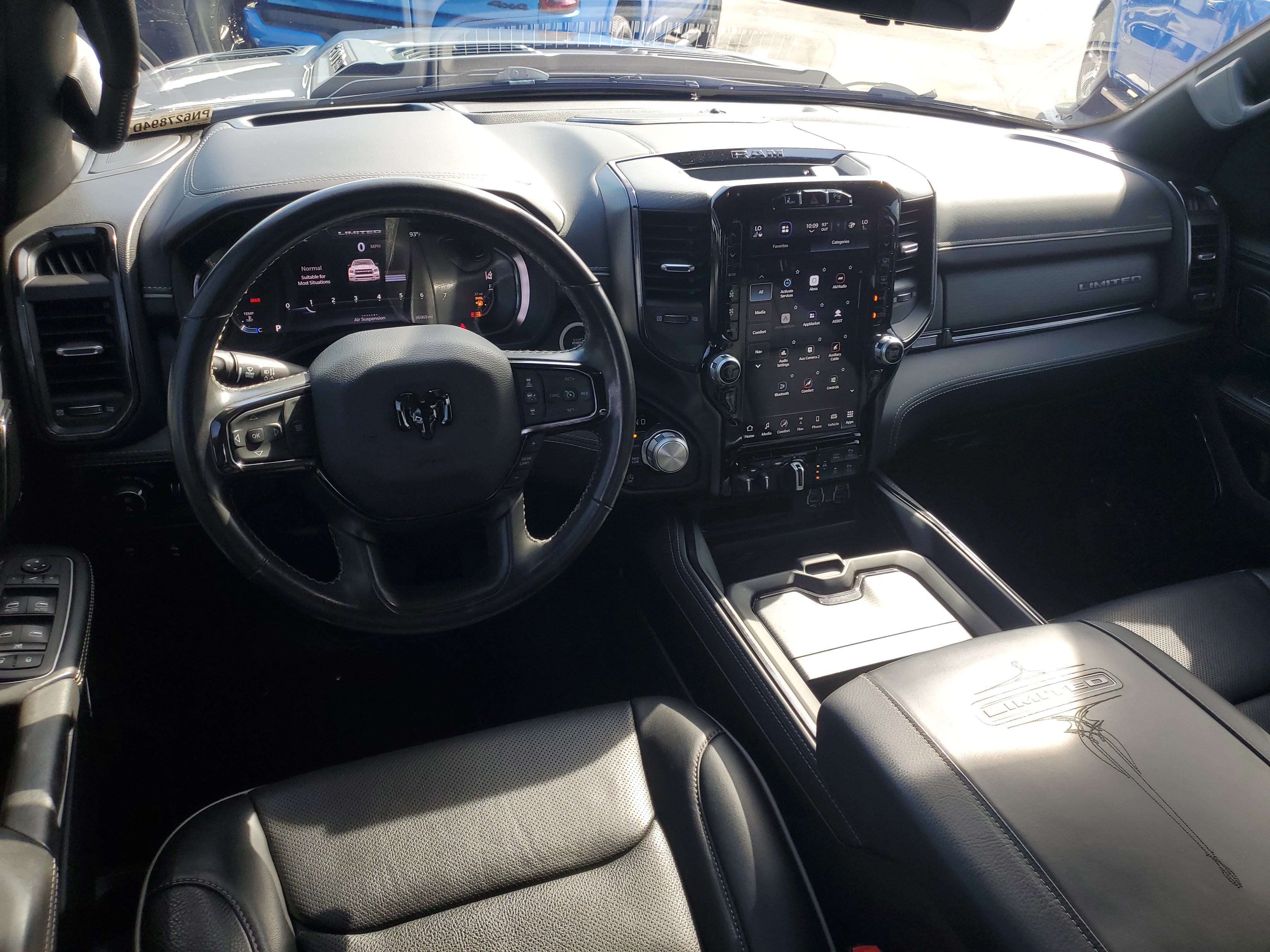 Used 2023 RAM 1500 Limited AWD/4WD image 10
