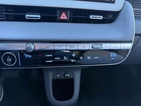 Certified 2024 Hyundai Ioniq 5 Limited image 18