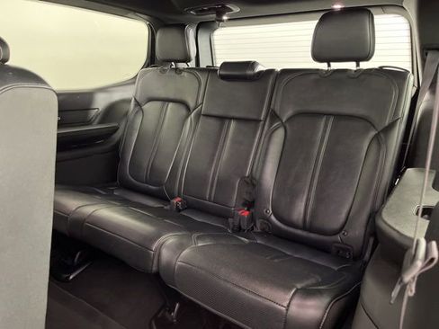Used 2024 Jeep Wagoneer Series II w/ Flexible Seating Group image 46