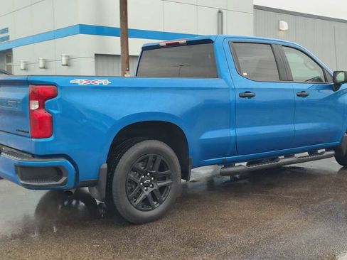 Certified 2023 Chevrolet Silverado 1500 Custom image 2