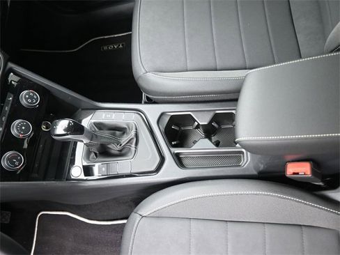 Certified 2023 Volkswagen Taos SE image 31