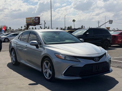 Used 2023 Toyota Camry XLE w/ Cold Weather Package image 14