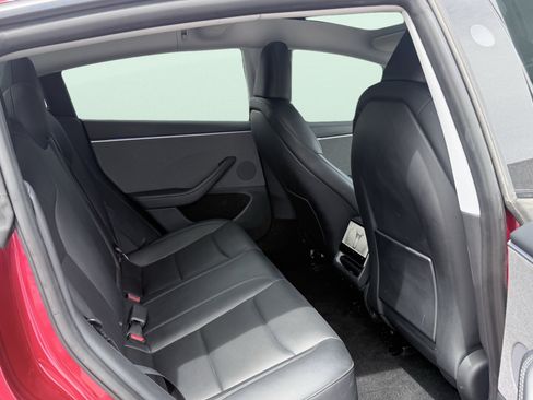 Used 2025 Tesla Model 3 Long Range RWD image 32