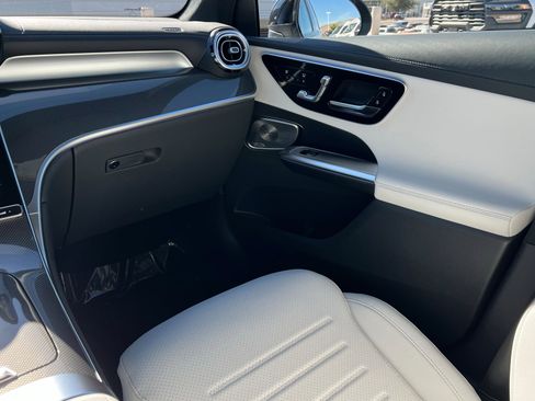 New 2026 Mercedes-Benz GLC 300 4MATIC image 10