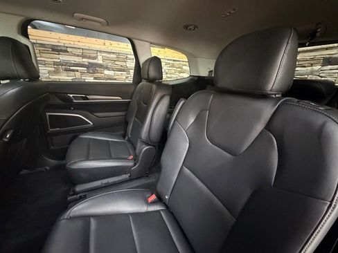 Used 2020 Kia Telluride S image 29