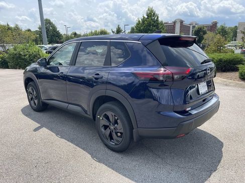 New 2026 Nissan Rogue SV AWD/4WD image 5
