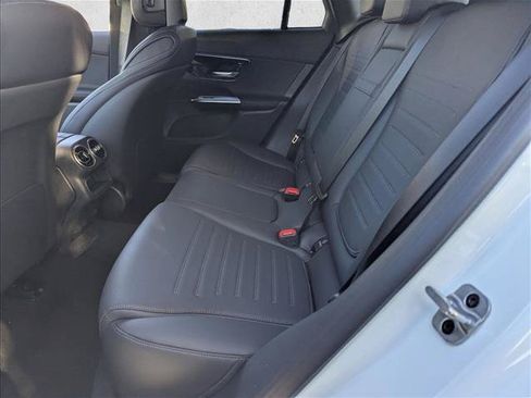 New 2026 Mercedes-Benz GLC 300 image 13