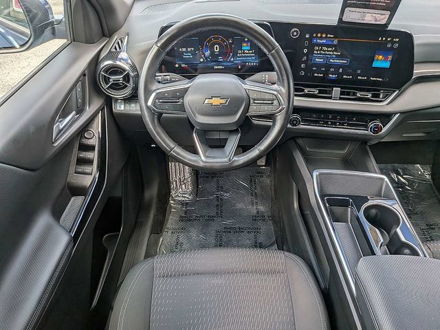 Used 2025 Chevrolet Equinox LT FWD image 19