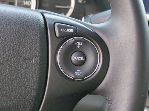 Used 2013 Honda Accord EX-L image 25