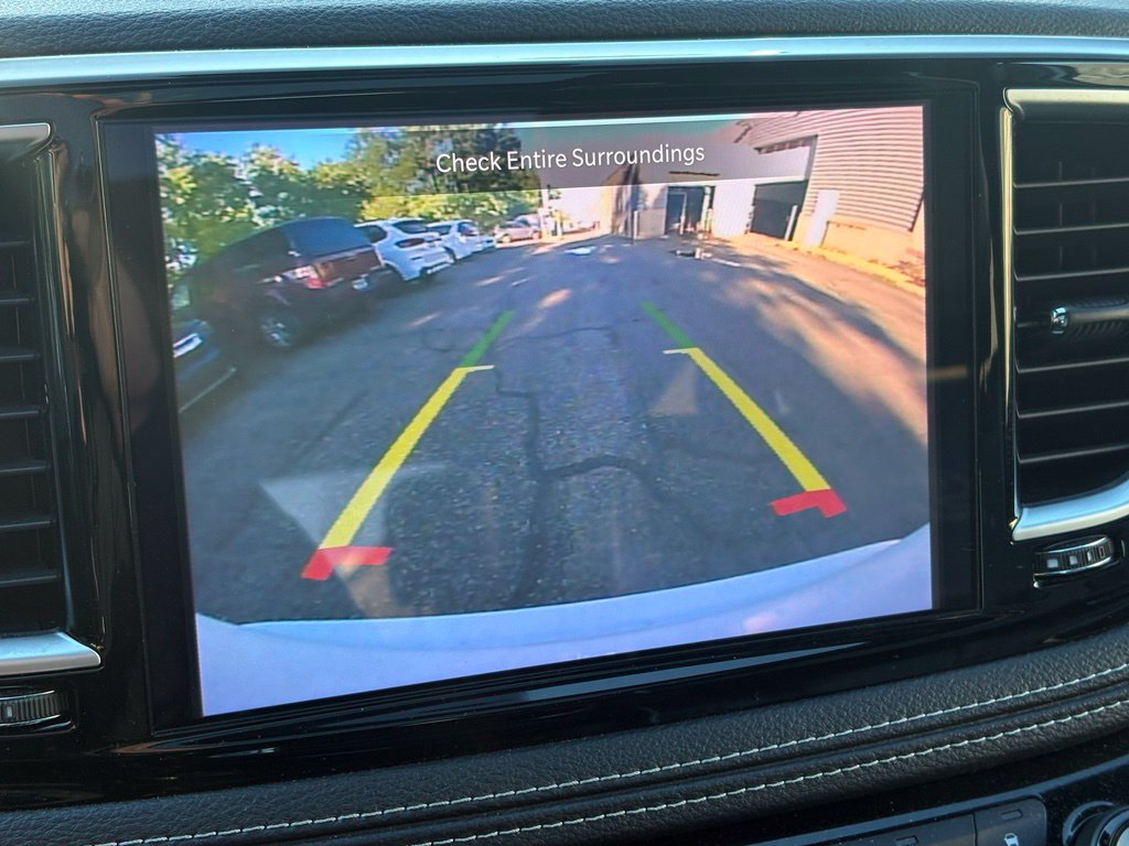 Used 2026 Chrysler Pacifica Limited w/ S Appearance Package FWD image 35