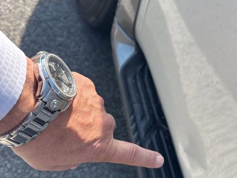 Used 2017 Nissan Armada SV w/ Driver Package image 8