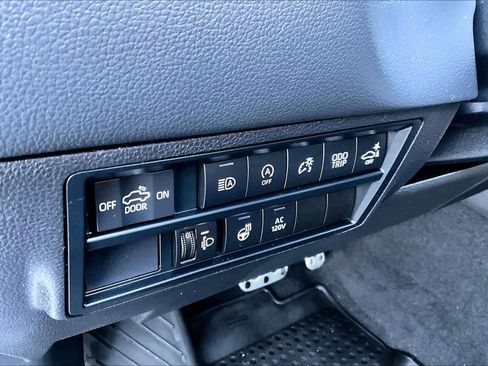 Used 2024 Toyota Tundra Limited w/ TRD Off-Road Package image 33