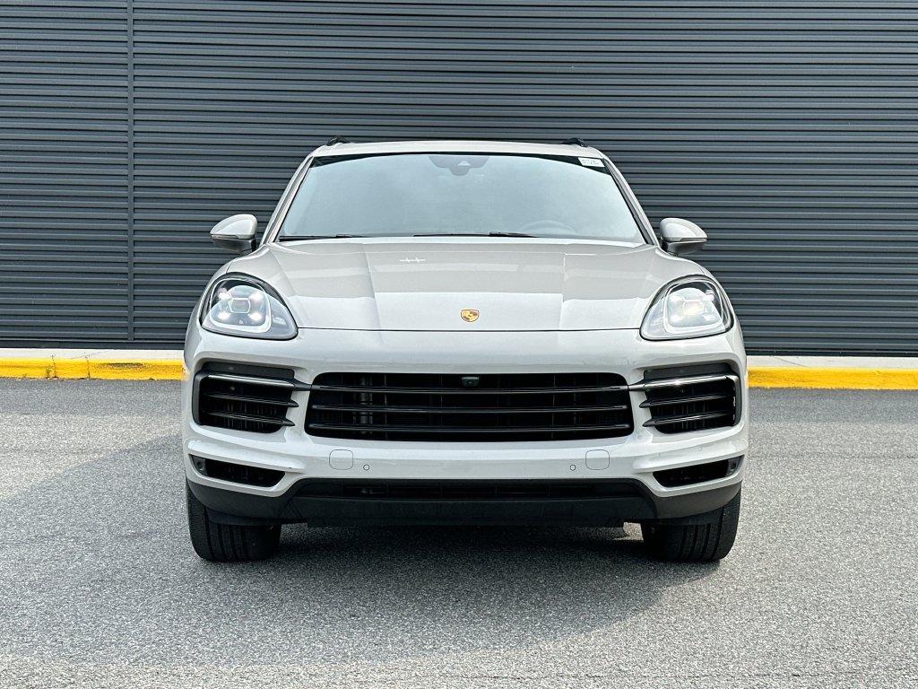 Certified 2023 Porsche Cayenne AWD/4WD image 6