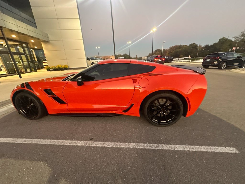 Used 2019 Chevrolet Corvette Grand Sport RWD image 6