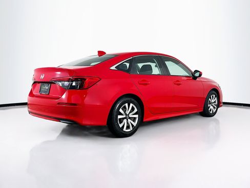 Used 2022 Honda Civic LX image 9