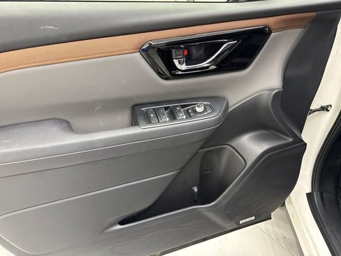 Certified 2025 Subaru Forester Sport image 11