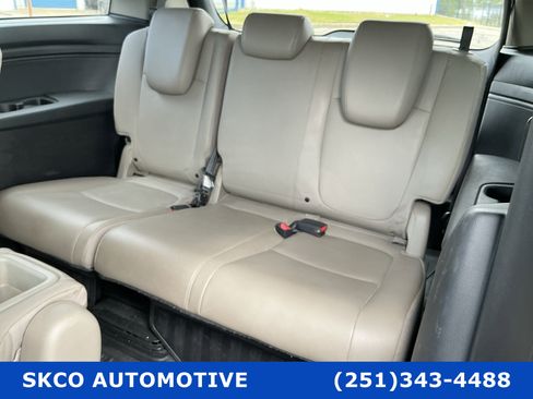Used 2018 Honda Odyssey EX-L image 18