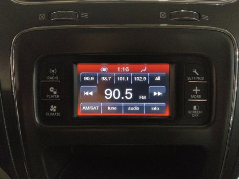 Used 2015 Dodge Journey SXT w/ Flexible Seating Group image 25