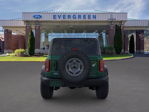 New 2025 Ford Bronco Badlands image 5