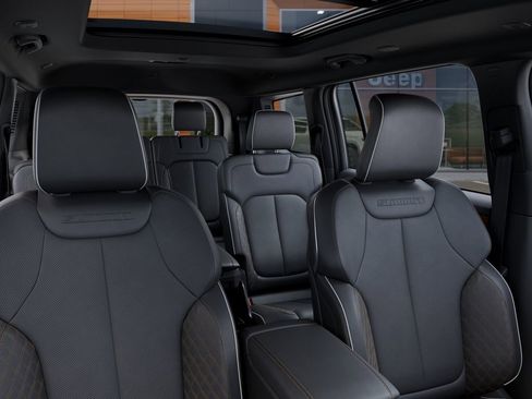 New 2026 Jeep Grand Cherokee L Summit w/ Advanced Protech Group IV AWD/4WD image 27