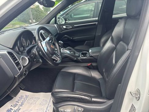 Used 2015 Porsche Cayenne Diesel AWD/4WD image 10