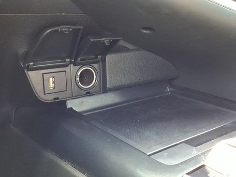 Certified 2020 Toyota Camry LE FWD image 25