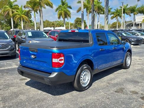 Used 2025 Ford Maverick XL image 3