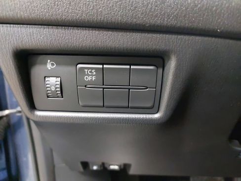 Used 2017 MAZDA CX-5 Sport FWD image 26