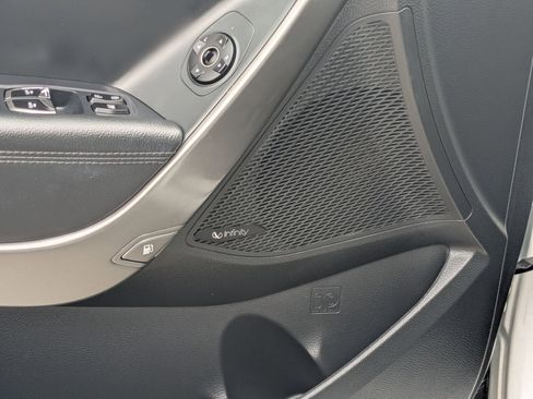 Used 2018 Hyundai Santa Fe Sport image 15