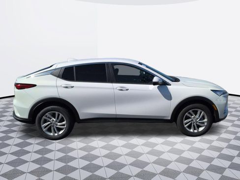 New 2026 Buick Envista Preferred FWD image 9