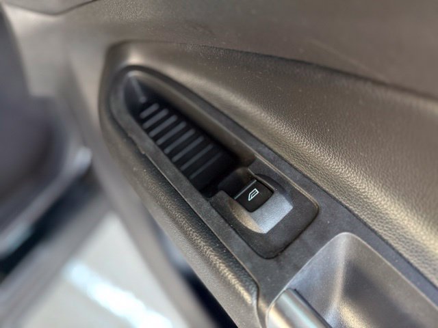 Used 2017 Ford Escape SE AWD/4WD image 17