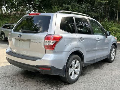 Used 2015 Subaru Forester 2.5i Premium w/ All-Weather Package AWD/4WD image 21