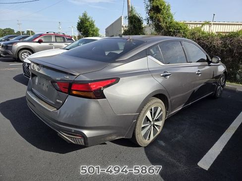Used 2021 Nissan Altima 2.5 SL AWD/4WD image 10