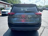 Used 2023 Nissan Rogue SV image 4