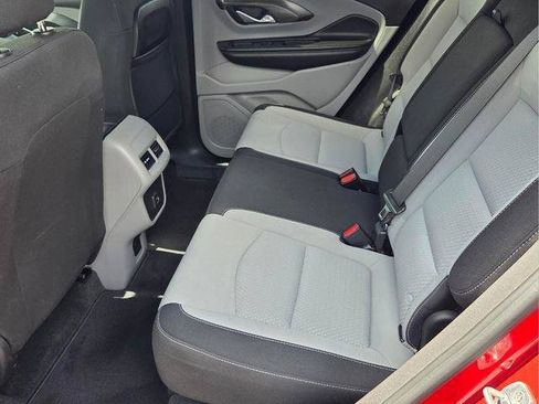 Used 2022 GMC Terrain SLE w/ Driver Convenience Package FWD image 12