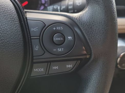 Certified 2020 Toyota RAV4 XLE FWD image 20