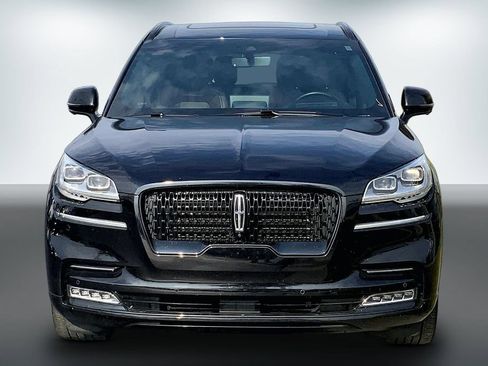 Used 2023 Lincoln Aviator Reserve w/ Equipment Group 201A AWD/4WD image 7