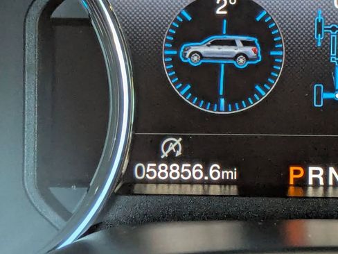 Used 2019 Ford Expedition Limited w/ Equipment Group 301A image 19