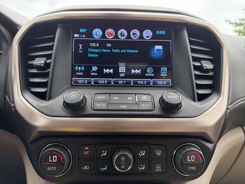 Used 2018 GMC Acadia Denali w/ Technology Package AWD/4WD image 14