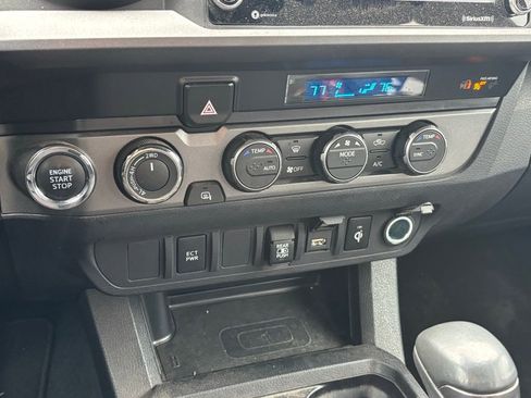 Used 2023 Toyota Tacoma TRD Off-Road image 13