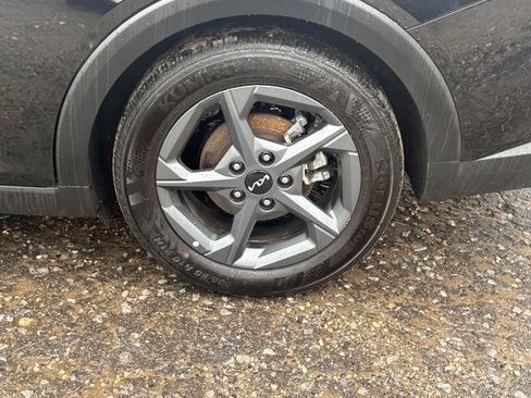 Used 2025 Kia K4 LXS image 28