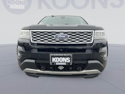 Used 2017 Ford Explorer Platinum image 11