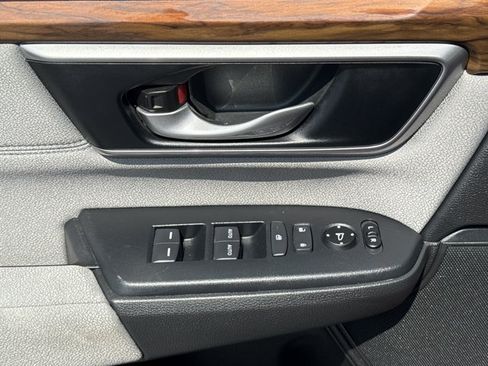 Used 2022 Honda CR-V EX image 17